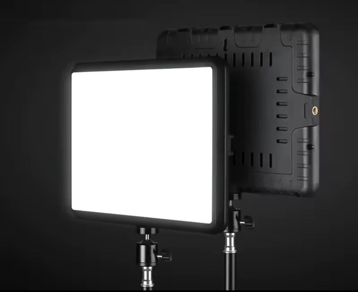 Profesionalna LED luč s stojalom – 6500K, 180 cm